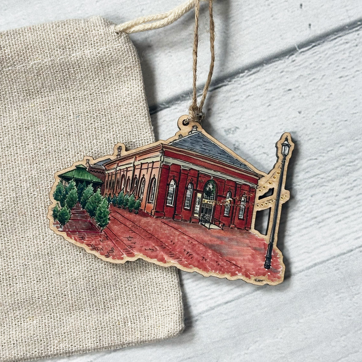 Maple Ornaments: Capitol Hill Holidays